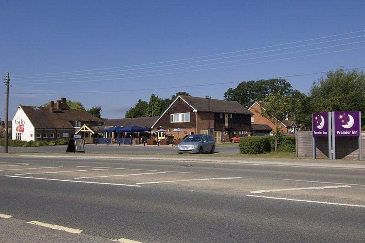 Premier Inn Southampton West Ower Bagian luar foto
